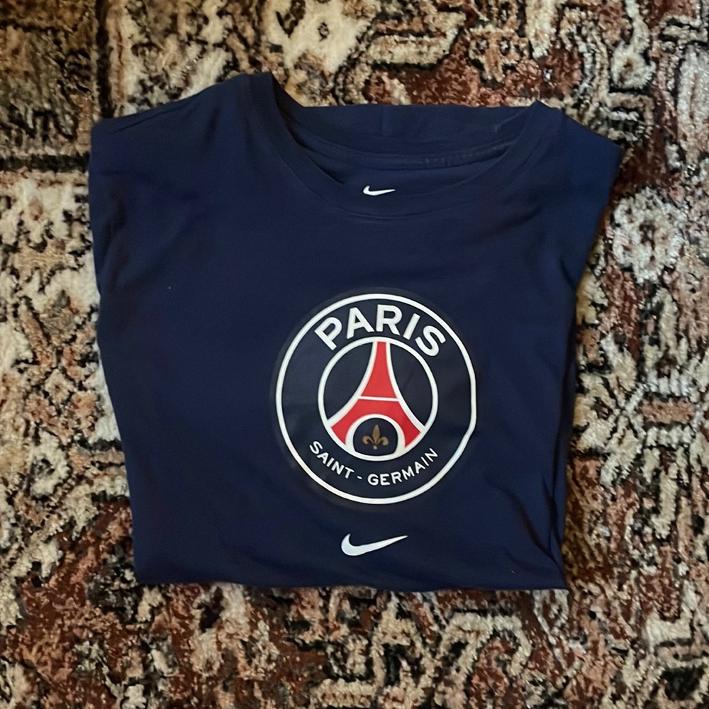 Nike PSG tshirt
